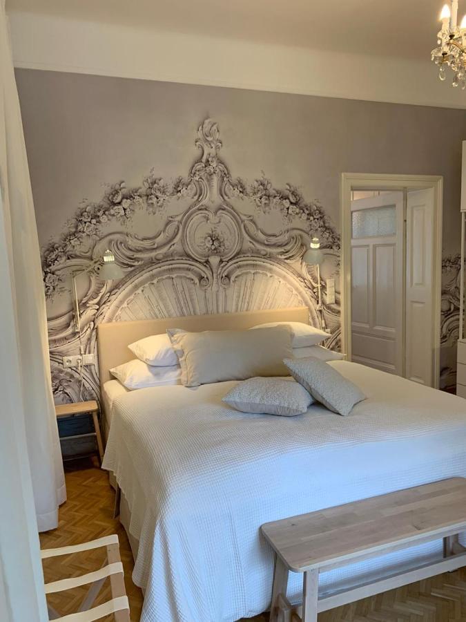 White Flat By Grazrentals With Cool Location & Free Parking מראה חיצוני תמונה