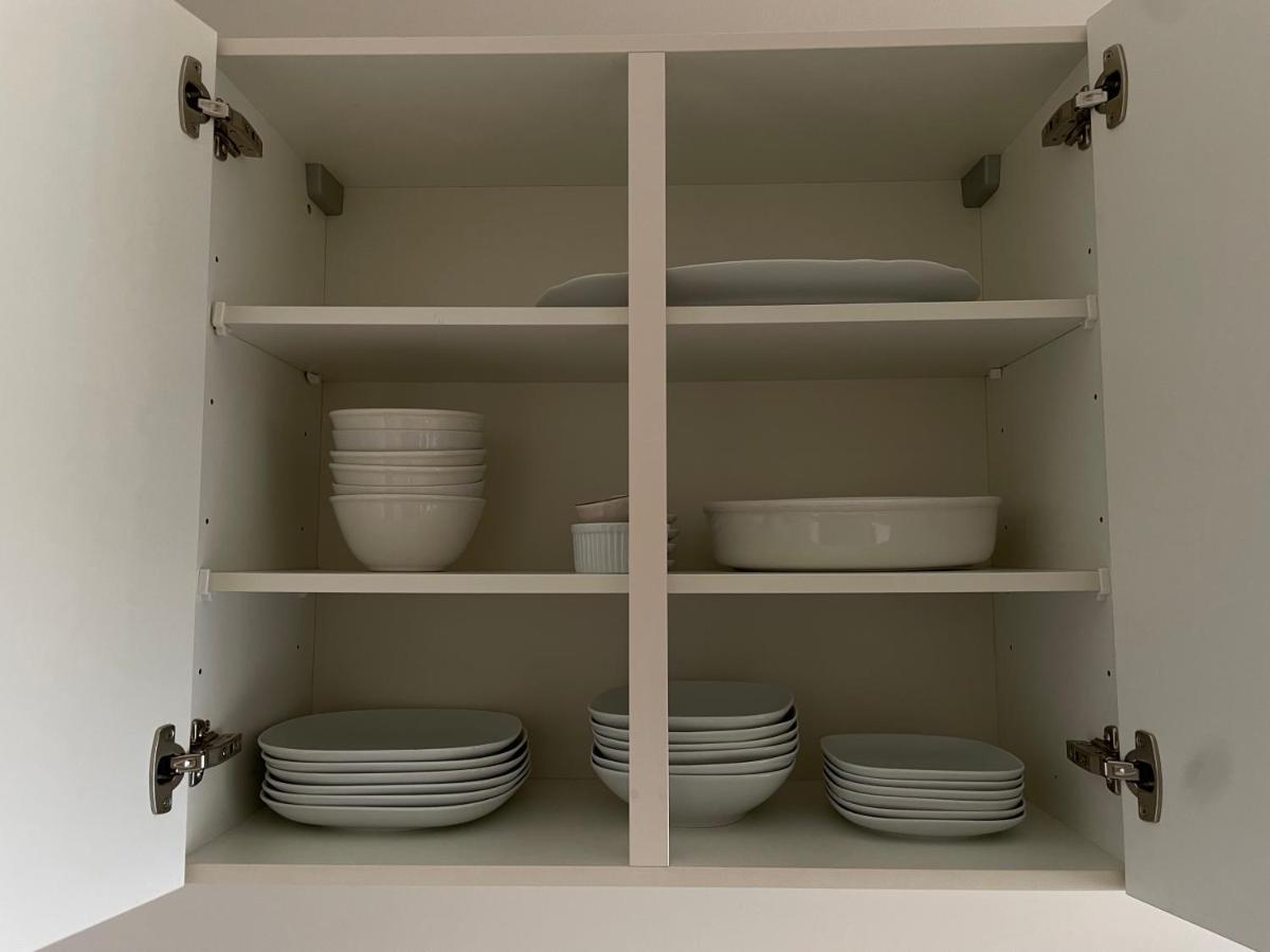 White Flat By Grazrentals With Cool Location & Free Parking מראה חיצוני תמונה